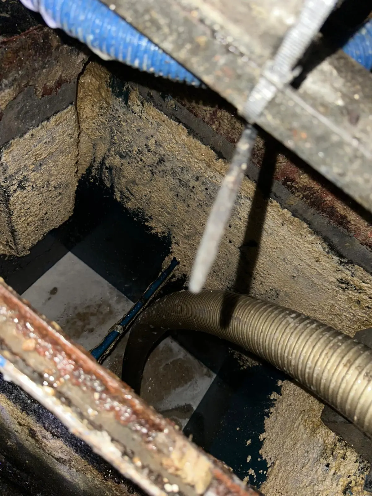 Pompage bac à graisse - Service Débouche fraisage hydrodynamique